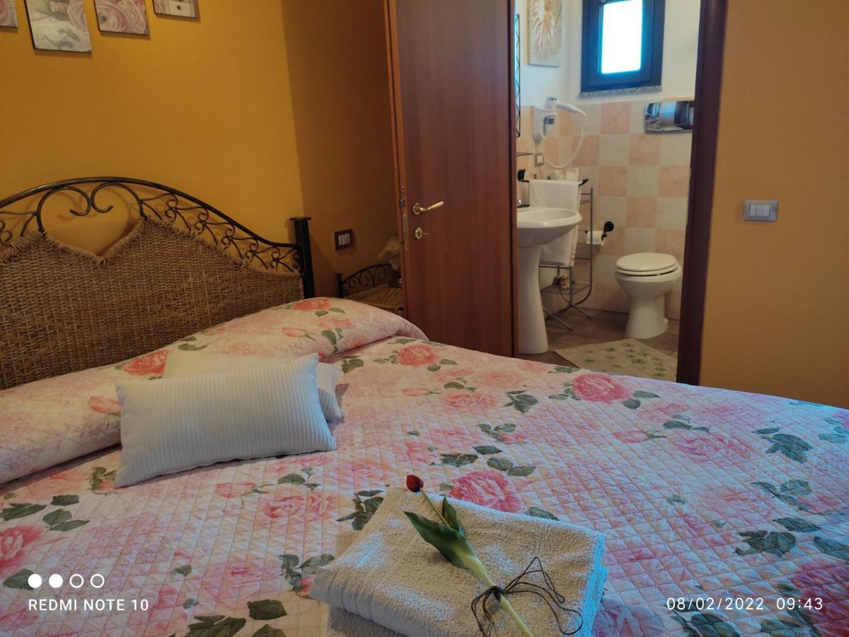 Càbras Room & Relax Eleinad מראה חיצוני תמונה