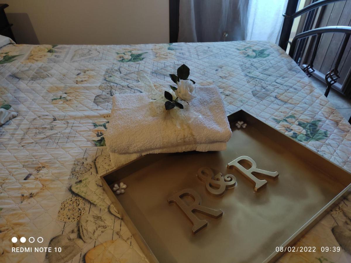 Càbras Room & Relax Eleinad מראה חיצוני תמונה