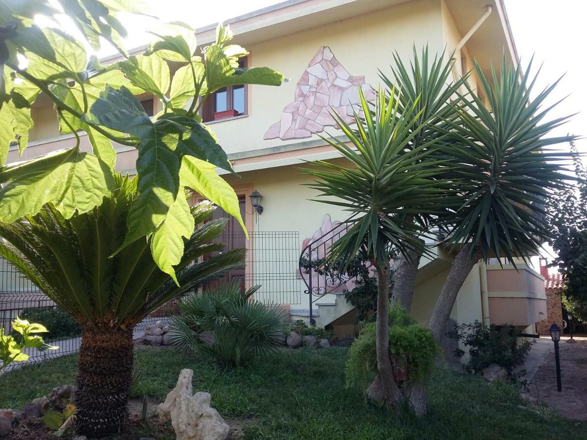 Càbras Room & Relax Eleinad מראה חיצוני תמונה